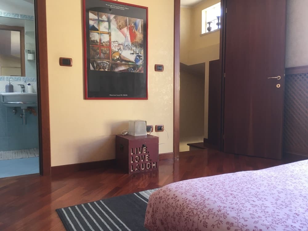 Jfk B & B