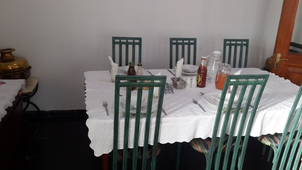 Bogadi B&B