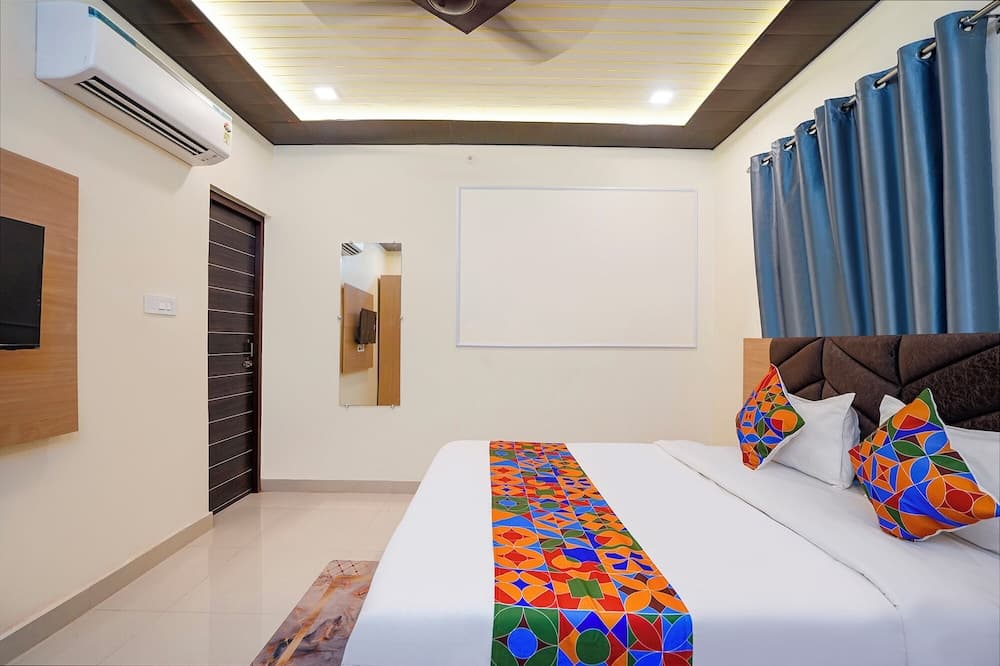 Fabhotel Paramhans Guest House