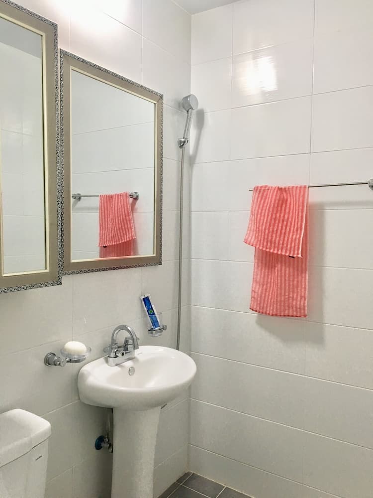 C Motel