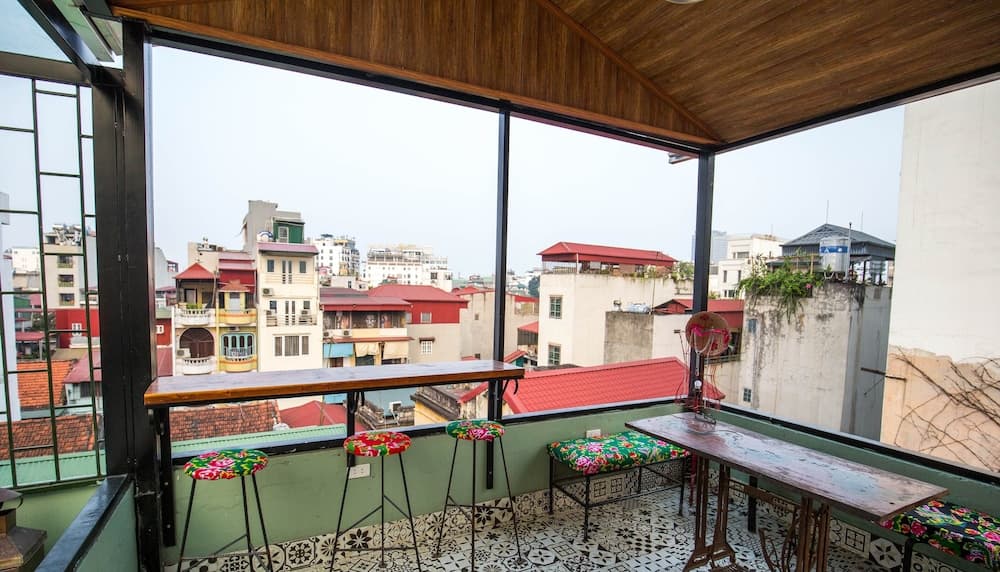 Halley Hostel