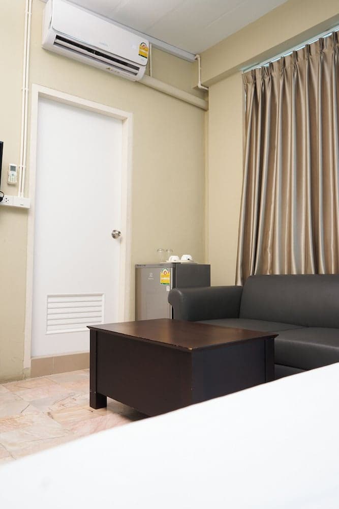 Warila Hotel