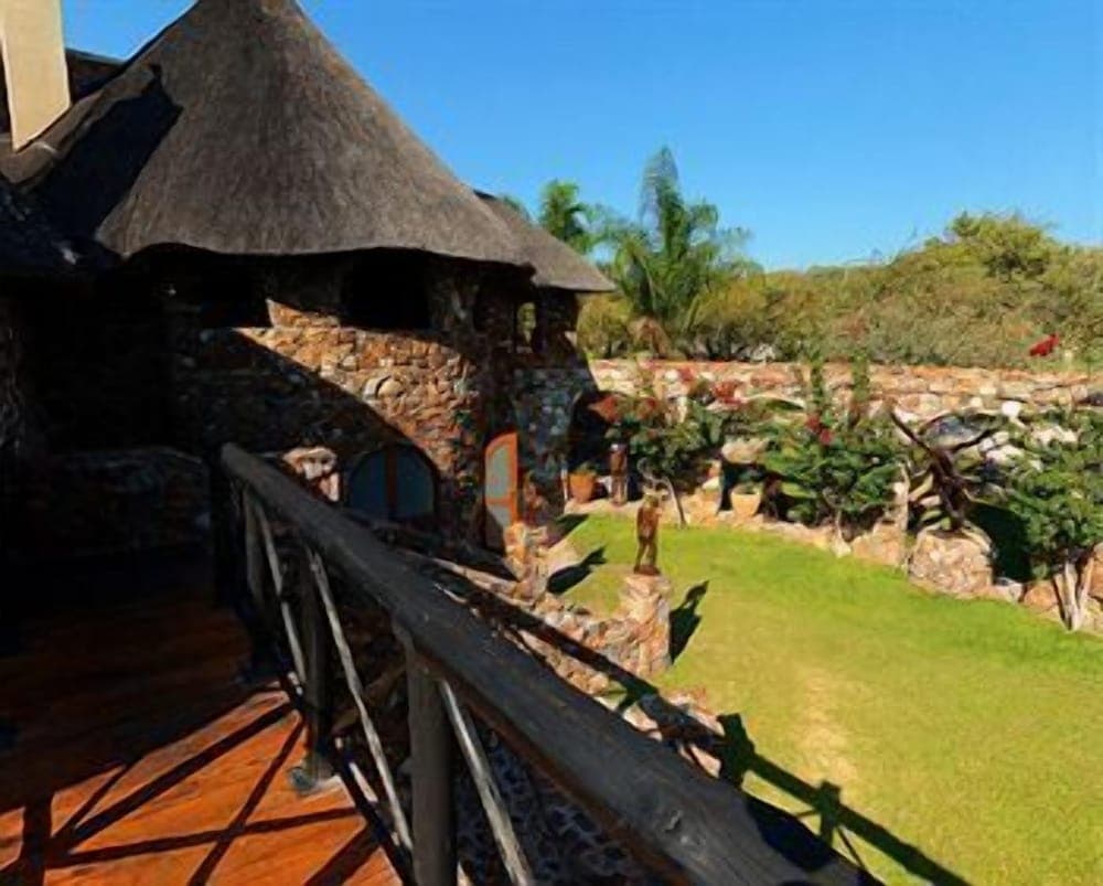 aha Eagle Tented Lodge & Spa Etosha