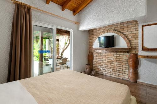 Elefteria Apartments