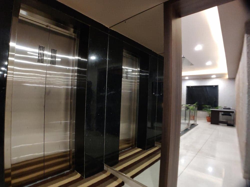 Hotel Atul Residency