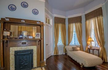 Bisland House Bed and Breakfast