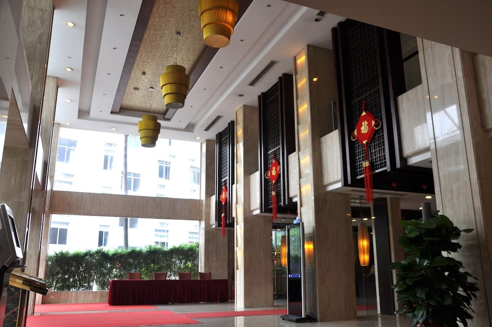 King Garden Hotel