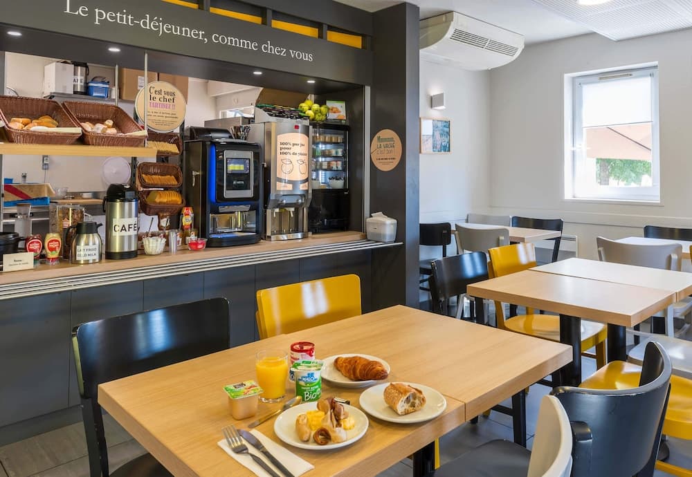 Hotel Première Classe Bourges