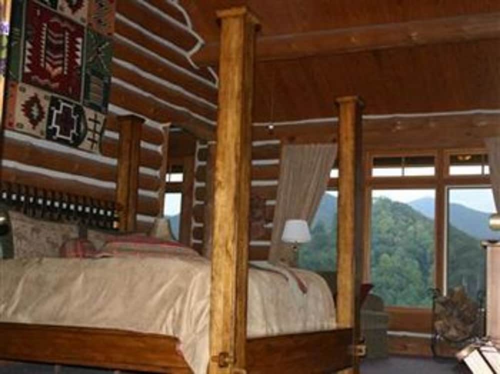 Wildberry Lodge