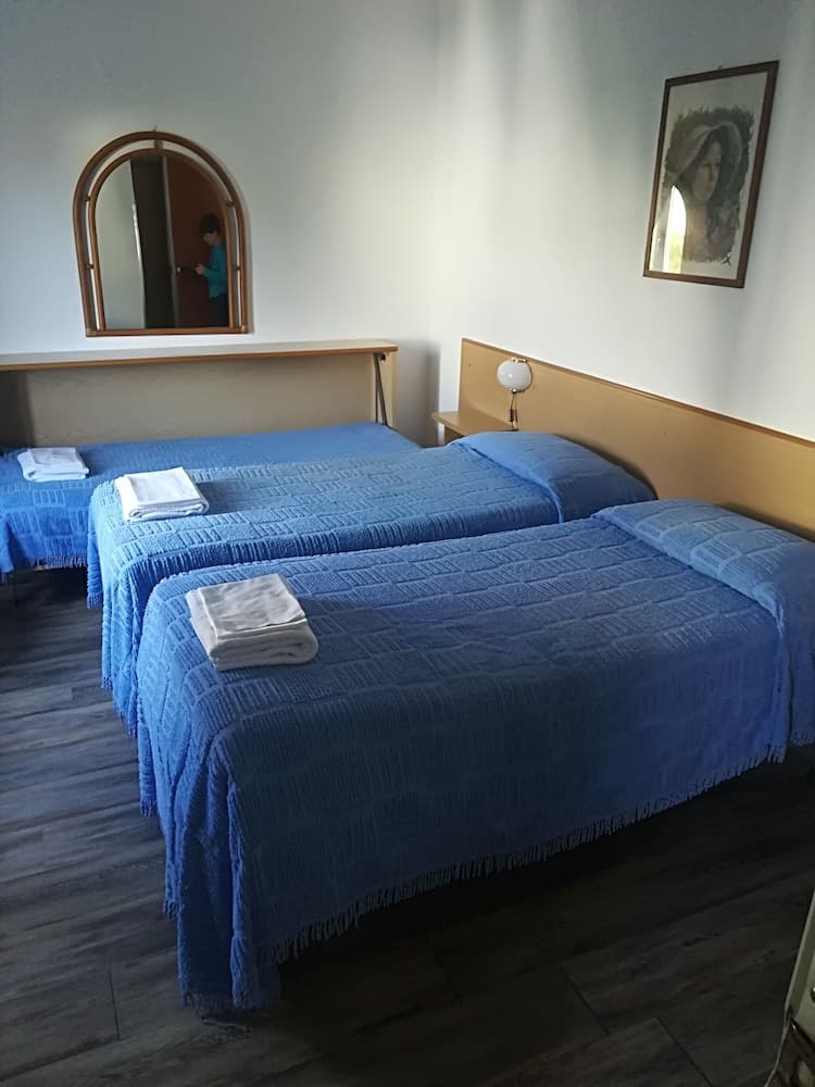 Hotel  ONE