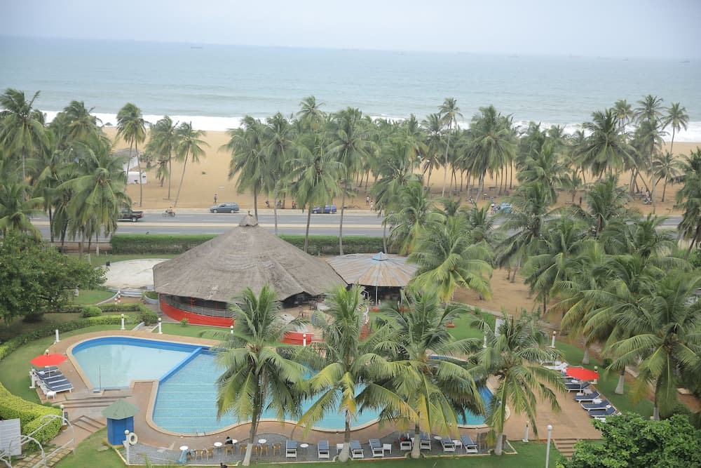 Ibis Lome Centre