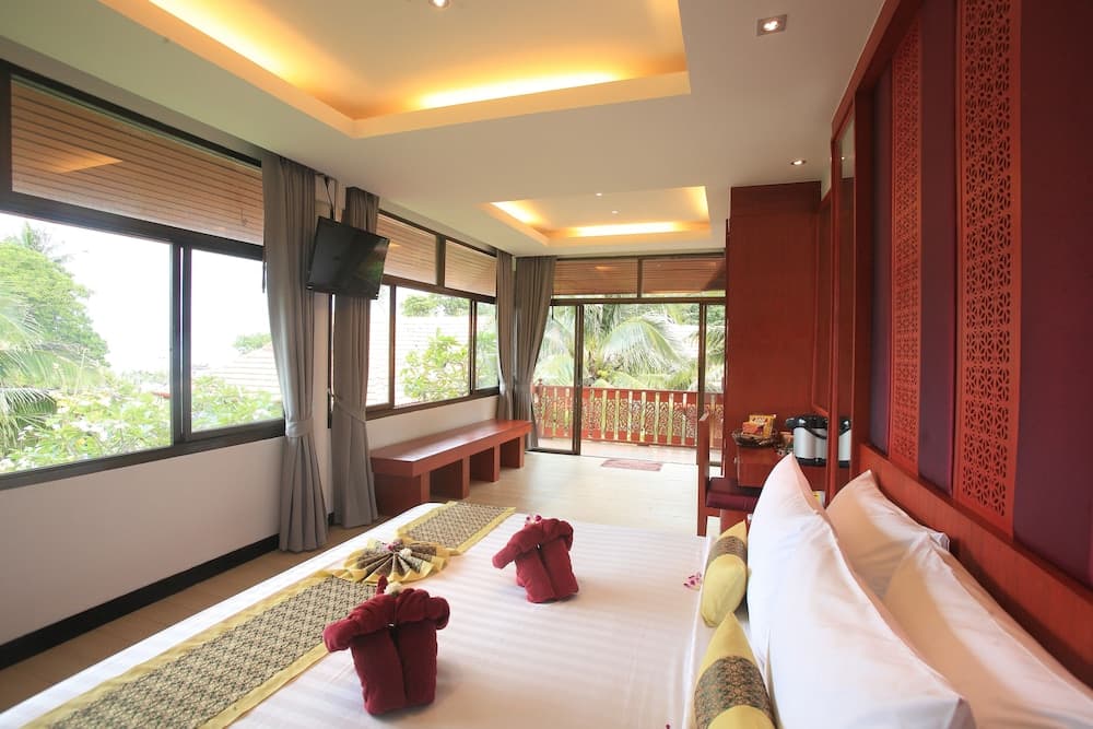 P. P. Erawan Palms Resort