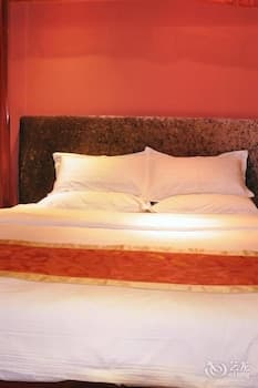 Ainors Hotel