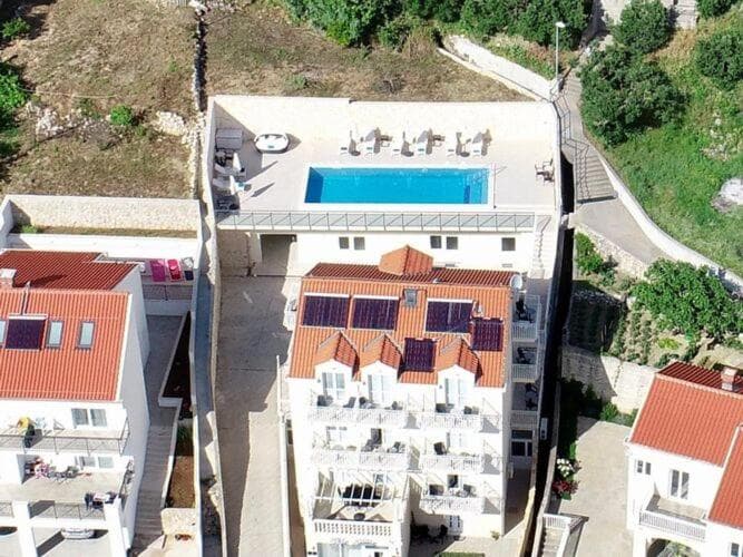 Villa Samba- Premium One-Bedroom Apartment with Balcony and Sea View