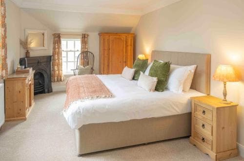 Cross Keys Inn Ettrickbridge