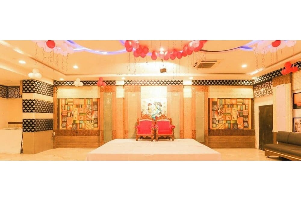Hotel Shanta Inn