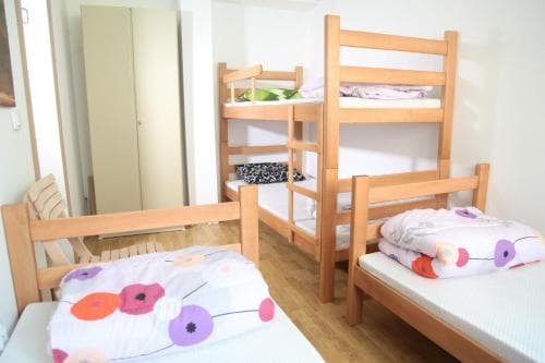 Jellostone Hostel