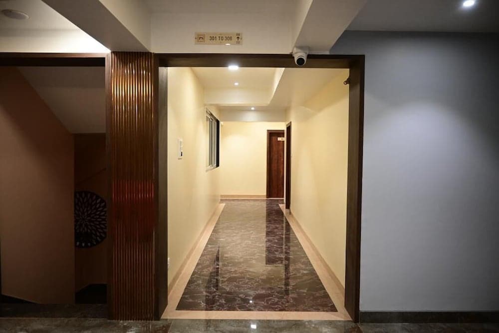 Hotel Prime Square