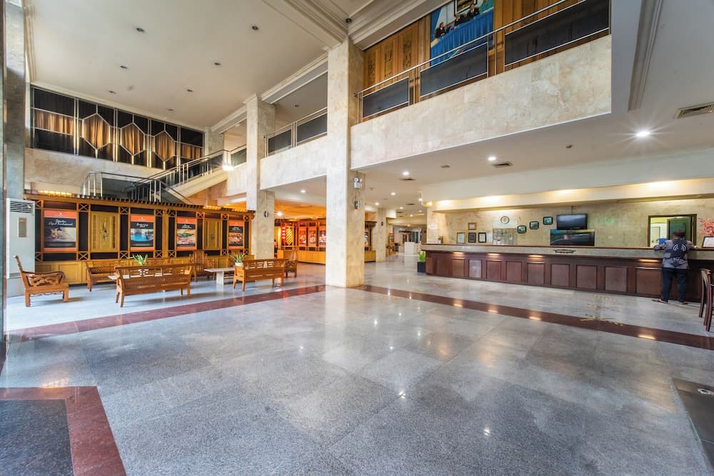 Adika Bahtera Hotel