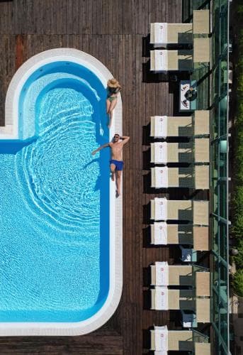 Universal Hotel