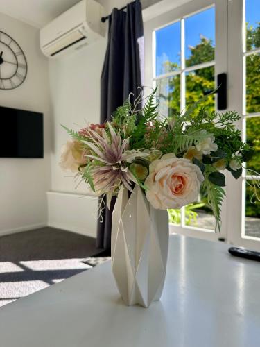 Lemon Tree Apartment Tawa