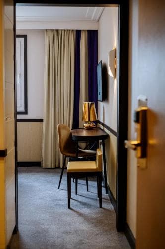 Hotel Paris Neuilly