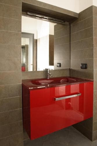 YHR Suite 51