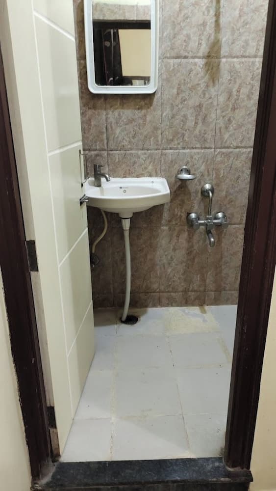 Goroomgo Subha Residency Banglore