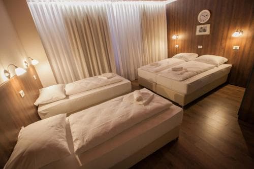 Hotel Center