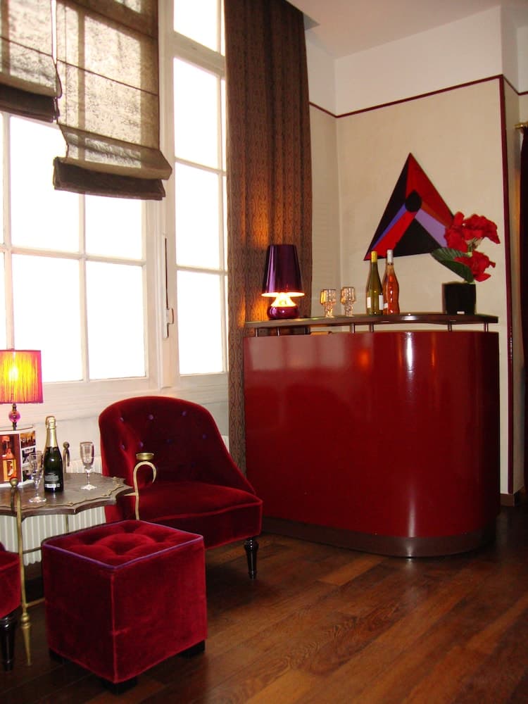 Hotel Pax Opera
