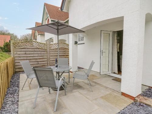 Oak Tree Cottage