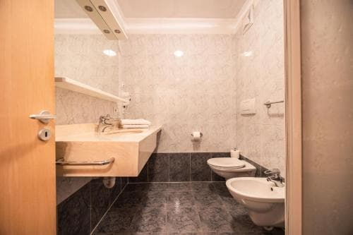 EGGER Apartments & Suites