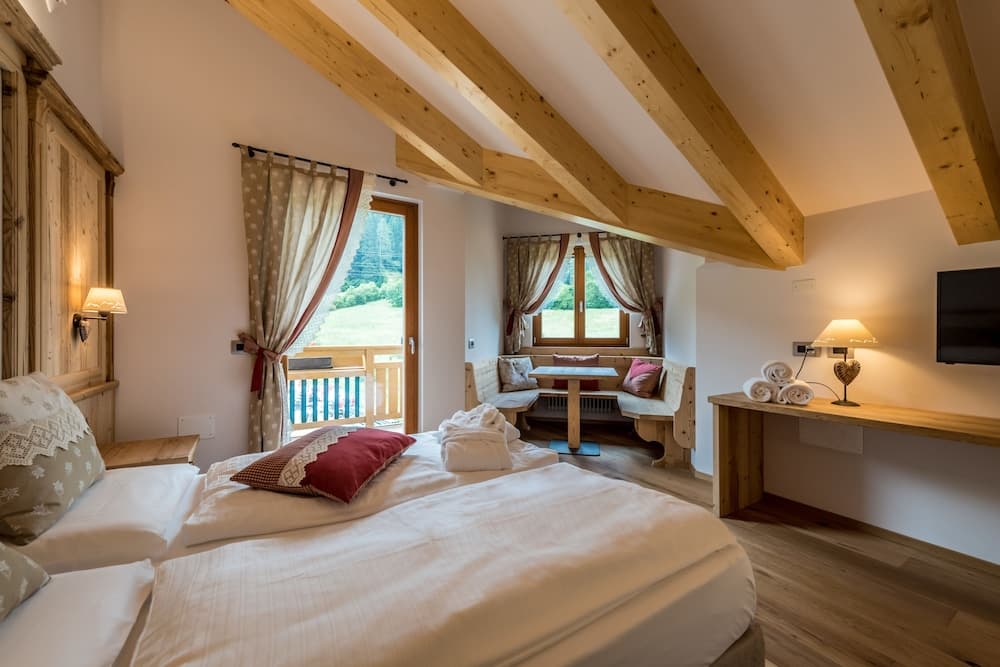 Tevini Dolomites Charming Hotel