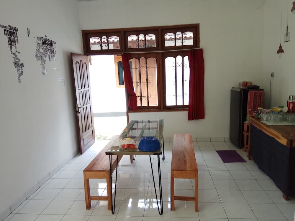 Netjes Home