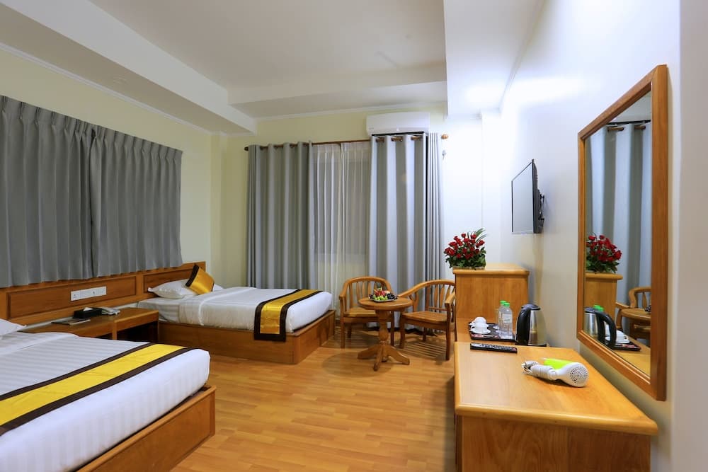 Glorious Monywa Hotel