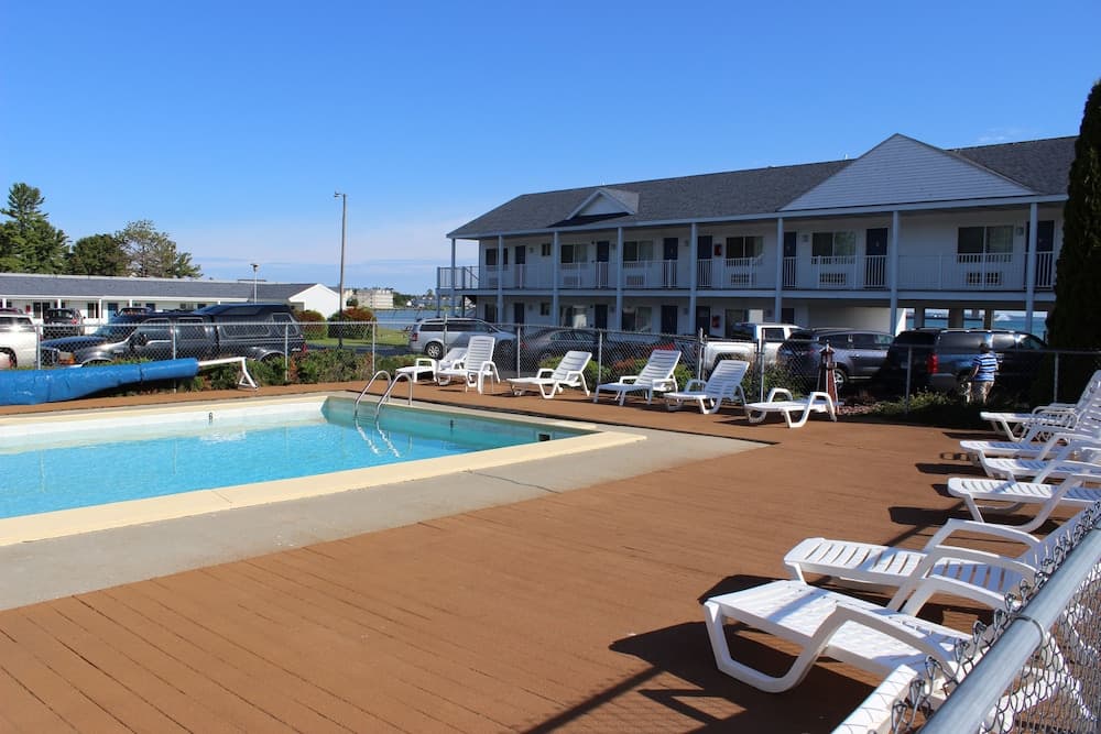 Sunrise Beach Motel