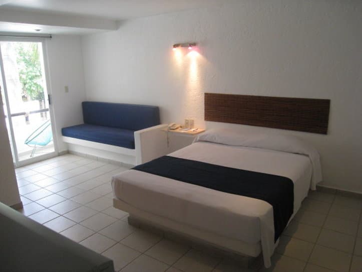 El Hotelito