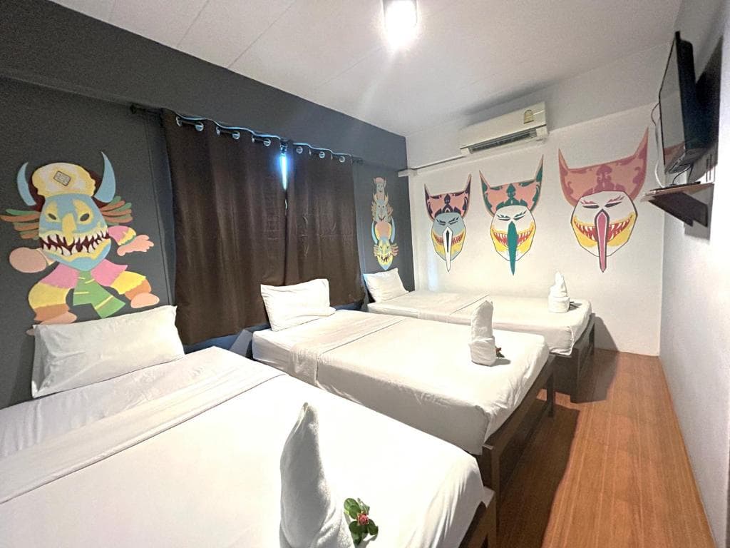 Hide Bangkok Hostel