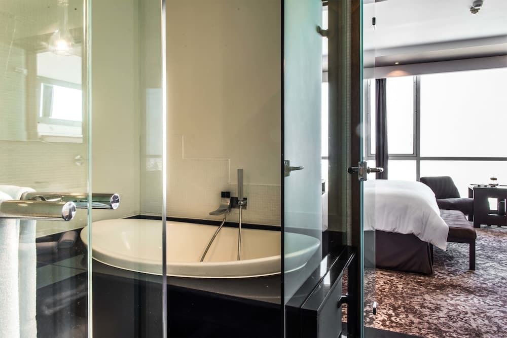 Hotel Kenzi Tower