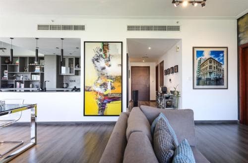 Elite LUX Holiday Homes - Elegant 2BR Suite in Business Bay Dubai