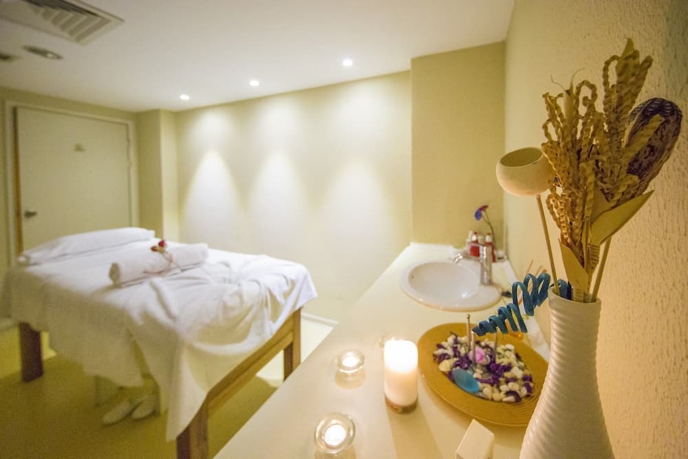 Sisus Hotel