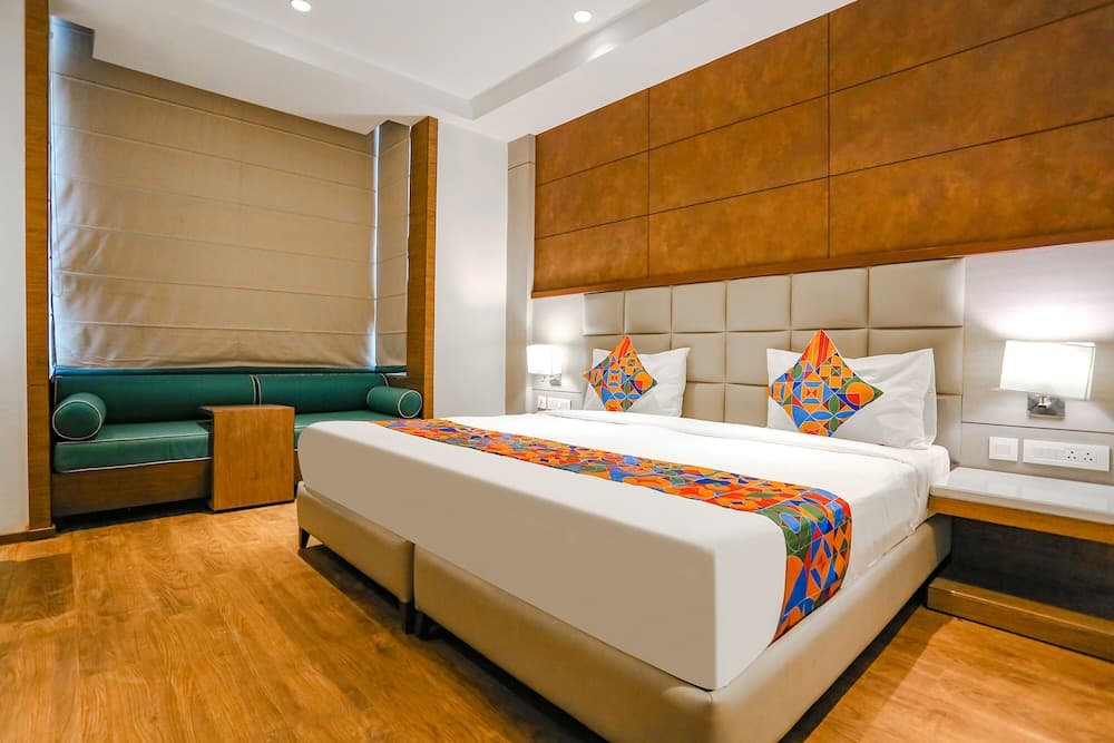 FabHotel Hexa Chhatarpur