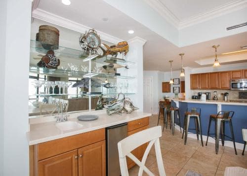 Phoenix West 1706 condo
