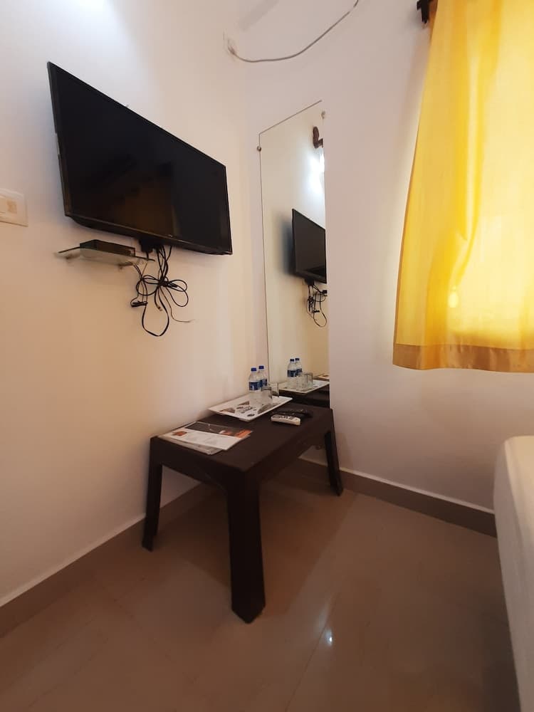 BeachWalk By FeatherTouch Hotels Resorts