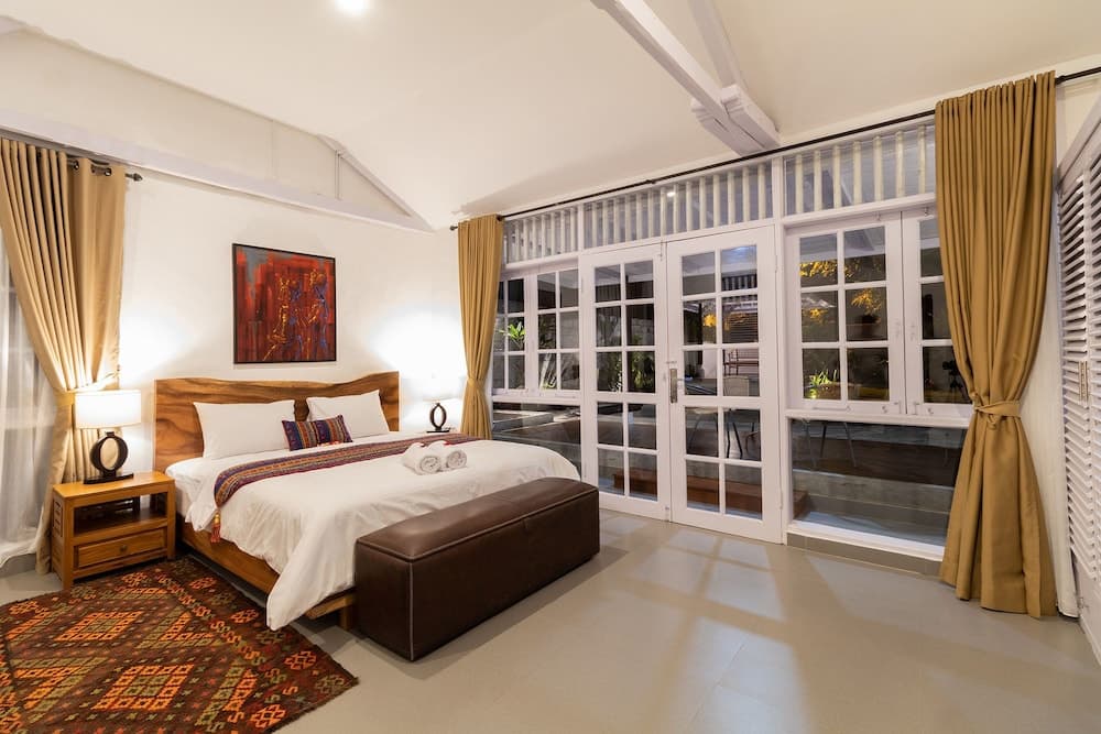 Villa Miracle