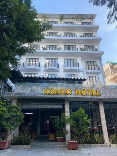 Sake Hotel