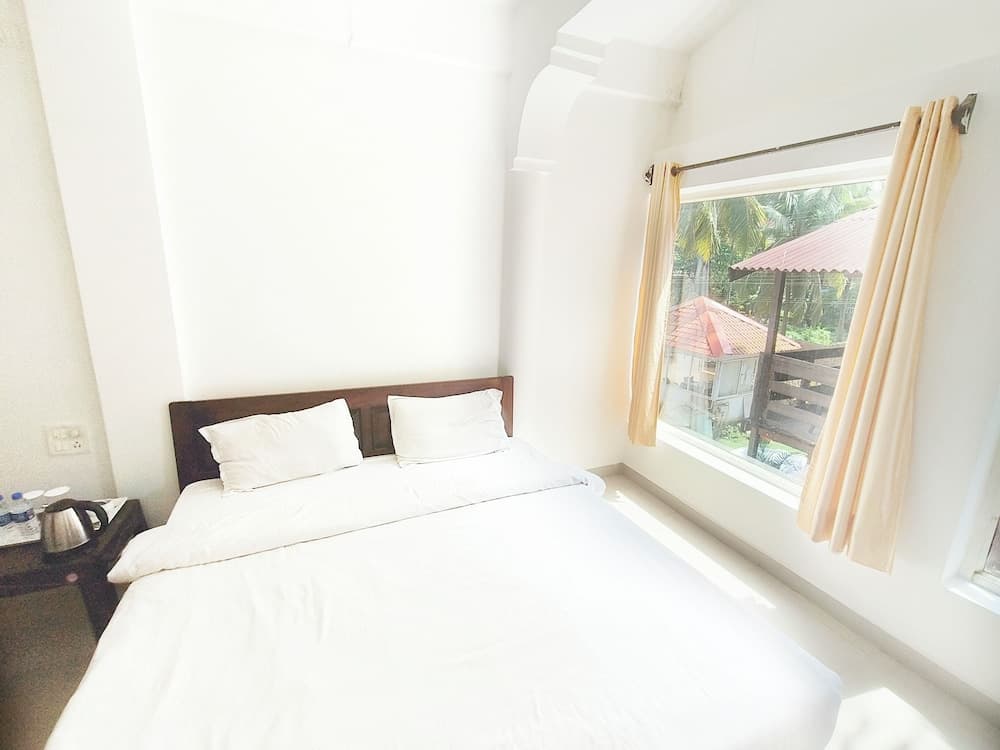 BeachWalk By FeatherTouch Hotels Resorts