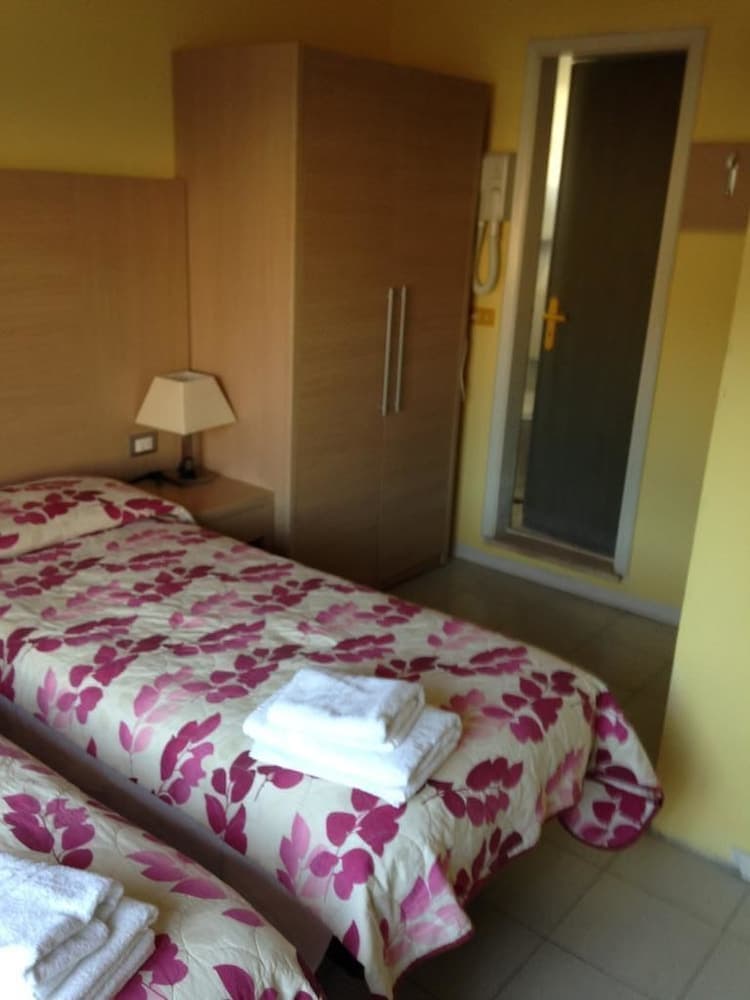 Hotel Aron