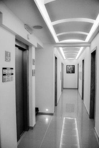 Six Hotel