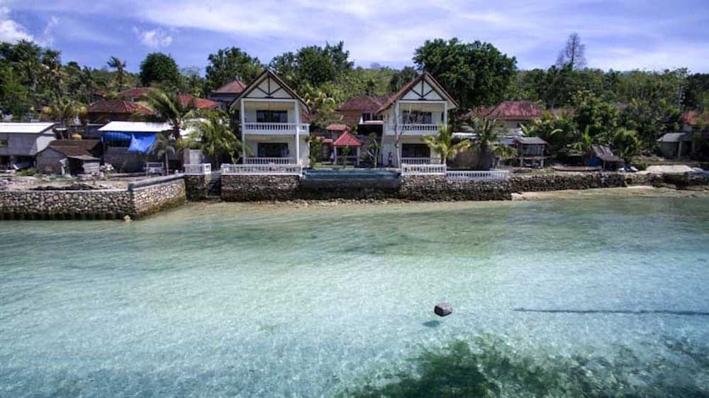 Seaweed Villa